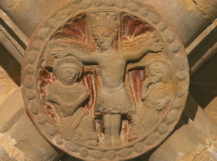 ロマネスクのキリスト像
