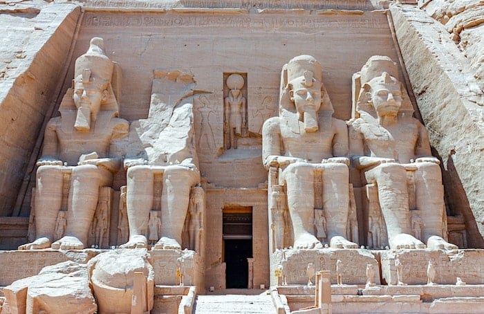 エジプトの神殿の画像