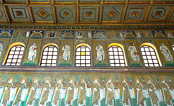 サンタポリナーレ・ヌオヴォ聖堂の画像
